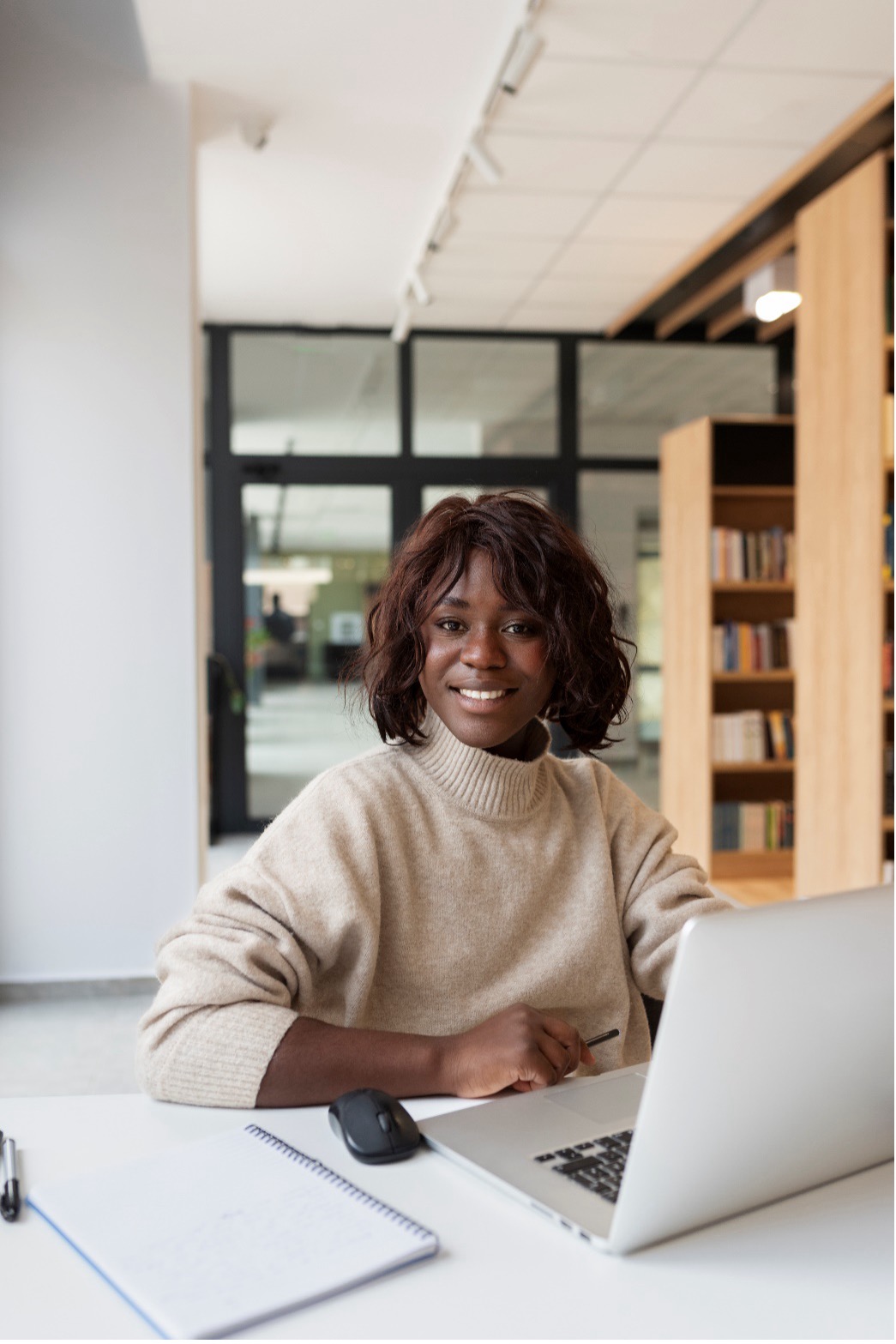 femme-bureau